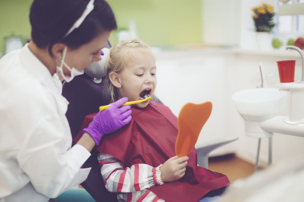 Pediatric Dentistry Establishing a Positive ChildDentist Relationship at an Early Age Ponte